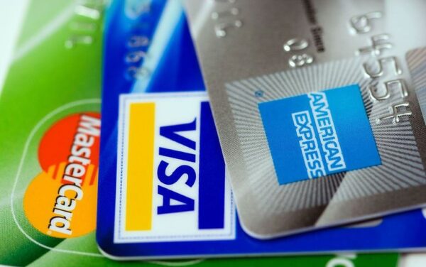 4 SIMPLE WAYS TO GET RID OF CREDIT CARD DEBTS